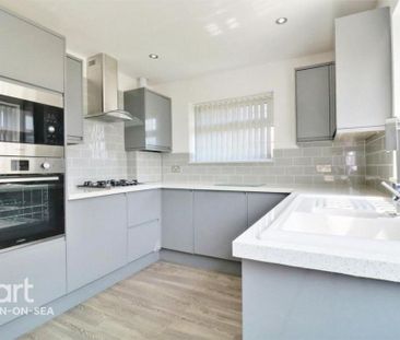 2 bedroom bungalow to rent - Photo 1