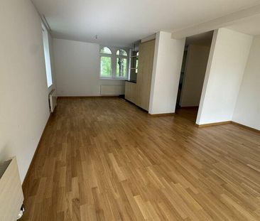 2.5 Zimmerwohnung im Hochparterre im Heiligkreuzquartier - Photo 4