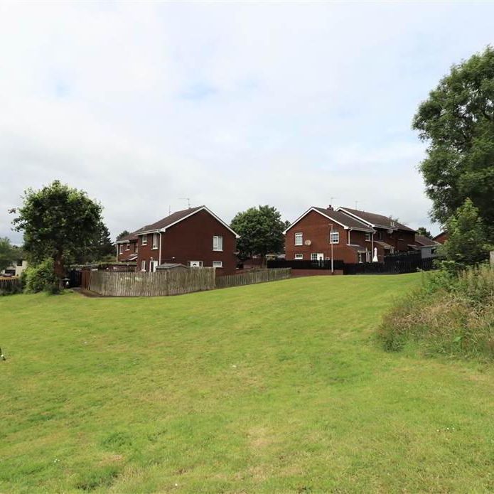 4 Knockburn Court, Lisburn, BT28 2QQ - Photo 1