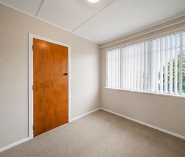 Beach Life 3 bedroom Home in Mount Maunganui - Photo 4