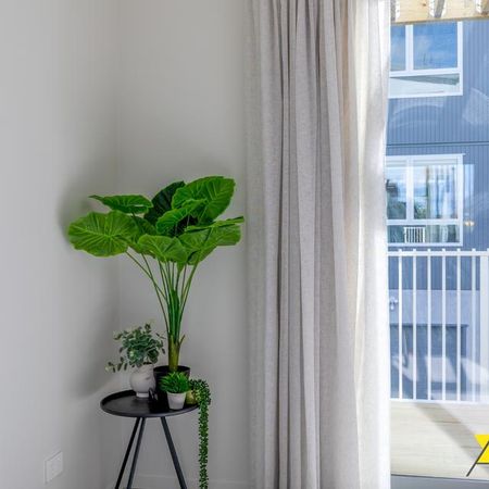 Are you looking for a modern home perfect for you and your loved ones in a great location? Then look no further we have the perfect home for you! - Photo 2