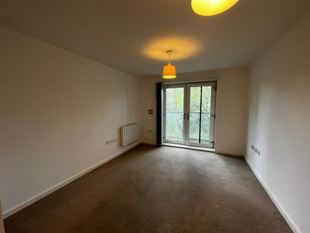 1 Bed Flat, Spinner House, M5 - Photo 2