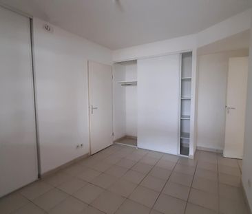 location Appartement T2 DE 37.77m² À TOULOUSE - Photo 3