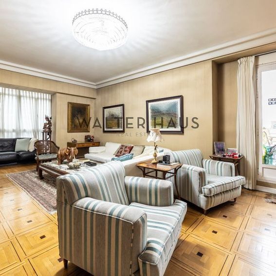 Alquiler de ático en Avenida de Concha Espina - Photo 1