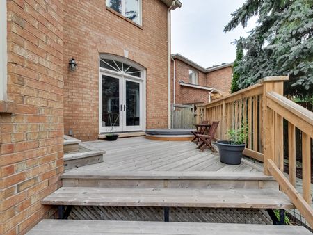 For Lease - 11 York Road, Toronto, Ontario - Photo 5