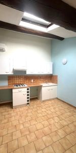 A LOUER - Rognonas - Appartement T2 avec place de parking, - Photo 4