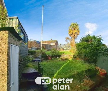 Bay Tree Avenue, Sketty, Swansea, SA2 - Photo 2