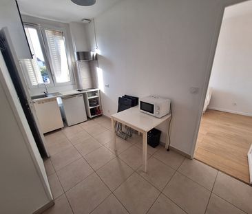 Appartement Gennevilliers 1 pièce(s) 23.36 m2 - Photo 3