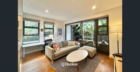 Modern and Spacious - Walk to Station & Shops - Photo 3