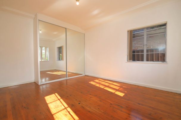 Three Bedroom Home - Photo 1