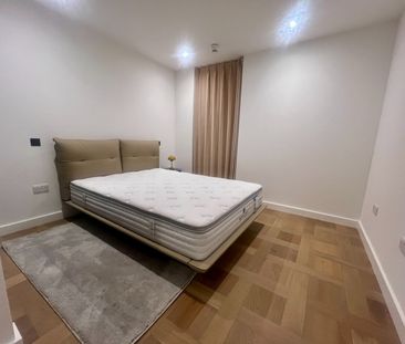 3 Bed Flat, Merino Gardens, E1W - Photo 4