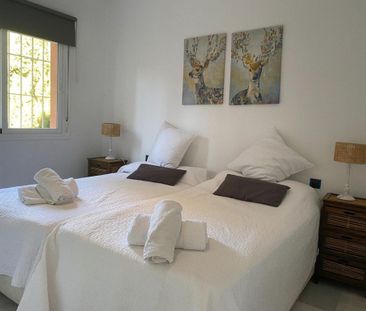 5 room luxury Villa for rent in Sotogrande, Andalusia - Photo 3