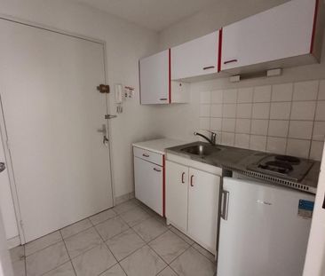 Appartement à louer, 1 pièce - Angers 49000 - Photo 5