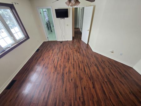 For Lease - 24 Madison Avenue, Orangeville, Ontario - Photo 3