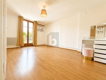 MAISON MITOYENNE AVEC GRAND JARDIN ET TERRASSE - Photo 2