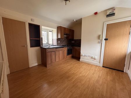 1 bedroom apartment to rent - Photo 2