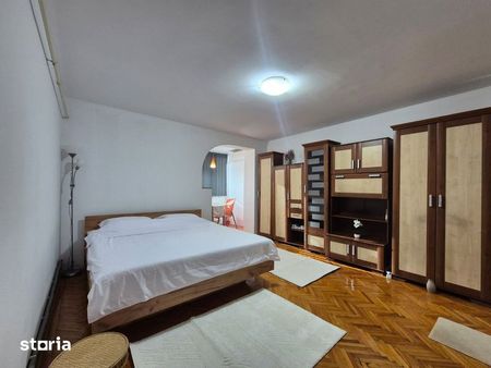 Garsonieră de închiriat – confort 1, Târgu Jiu, Strada Grivitei - Fotografie 4