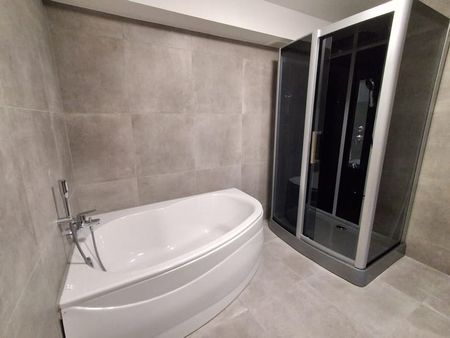 Appartement te huur - Foto 2