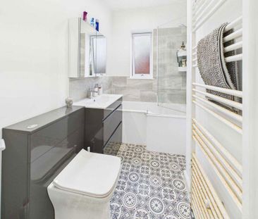 2 bedroom terraced house to rent - Photo 5