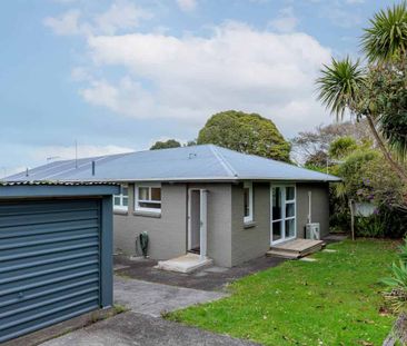 Step Into Your Next Chapter in St Heliers! - Photo 1
