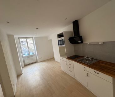 Location Appartement 2 pièces 30m² MONTMORILLON 86500 - Photo 4