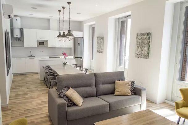 Calle de Preciados, Madrid, Community of Madrid 28013 - Foto 1