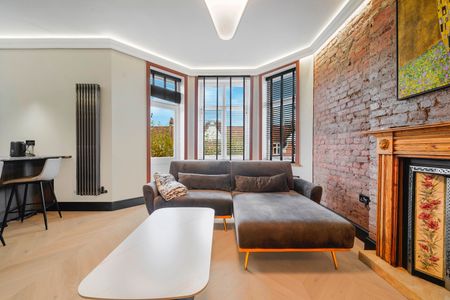 3 Bed Flat, Lauderdale Mansions, W9 - Photo 2