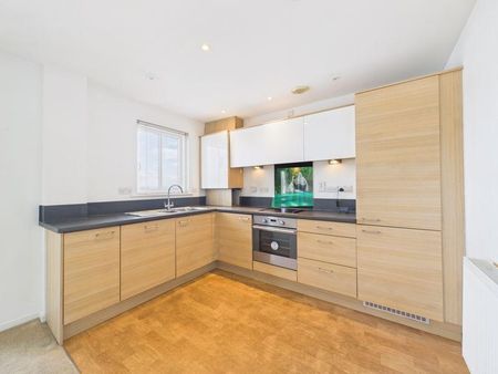 2 bedroom apartment to rent - Photo 2