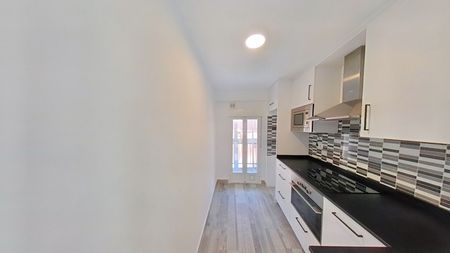 Piso de alquiler en Ensanche - Photo 2