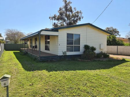 Ray White Real Estate - Photo 3