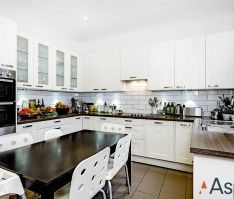 Nimrod Road, London, SW16 - Photo 4