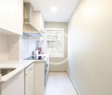 Piso de alquiler en Carrer de Rogent, El Camp de l'Arpa del Clot - Foto 4