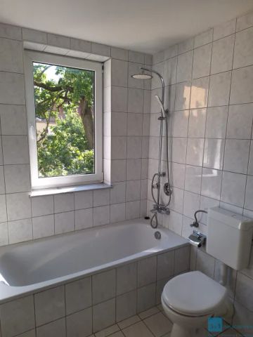 Tolle 3-Zimmer-Dachgeschosswohnung in der Weimarer Innenstadt! - Photo 3