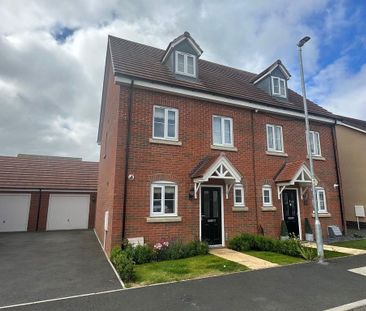 3 bedroom semi-detached house to rent - Photo 5