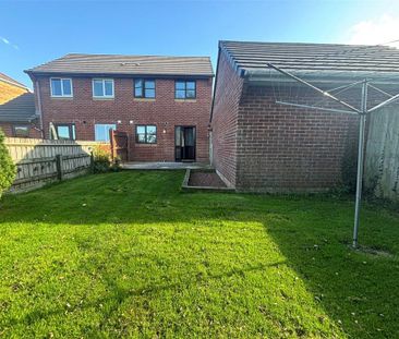 2 bedroom semi-detached house to rent - Photo 5