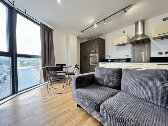 2 bedroom apartment to rent - Photo 1