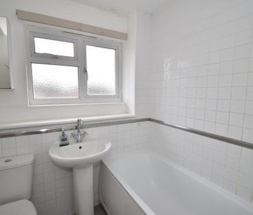 1 bedroom semi-detached house to rent - Photo 6