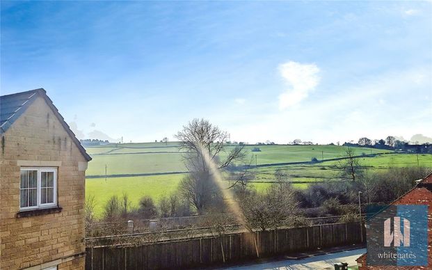 Calder View, Lower Hopton, Mirfield, WF14 - Photo 1