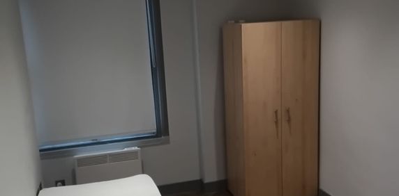 Studio Flat, Graham Road, E8 - Photo 2