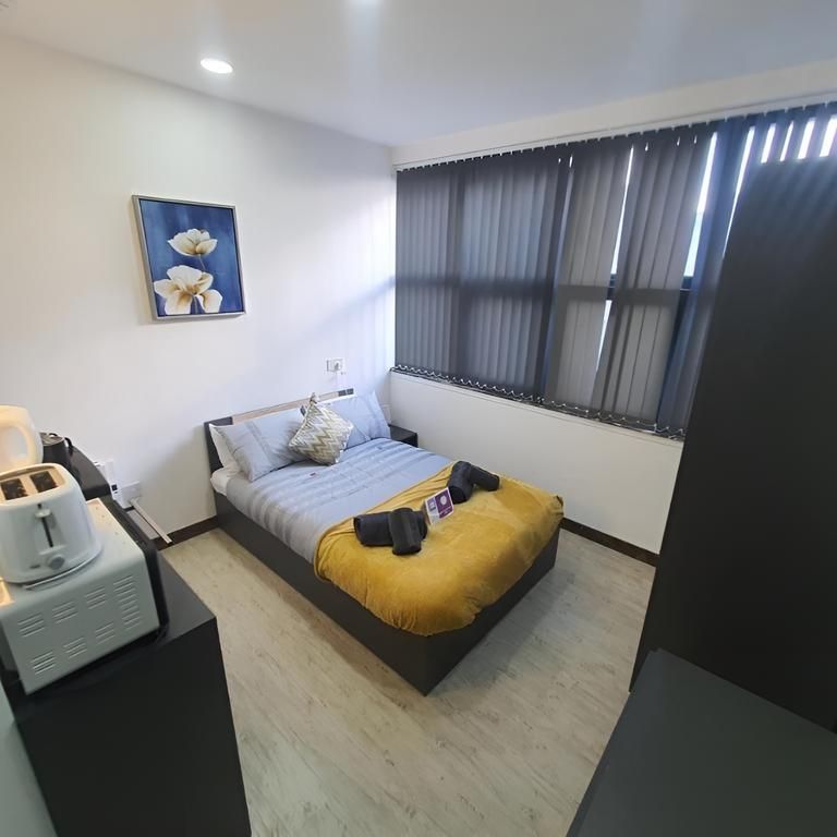 Studio to rent - Photo 1