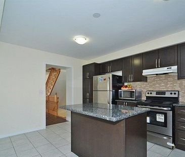 For Lease - 32 Truchard Avenue, Markham, Ontario - Photo 6