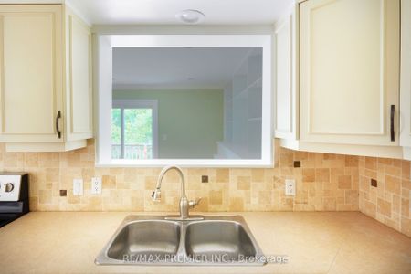 For Lease - 39 Daphne Crescent, Barrie, Ontario - Photo 5