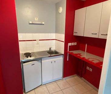 Location Appartement 2 pièces 36m² SAUMUR 49400 - Photo 3