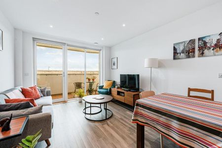 1 bedroom flat to rent - Photo 2