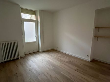 Location Appartement 4 pièces 72m² - Photo 3