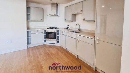 2 bedroom flat to rent - Photo 5