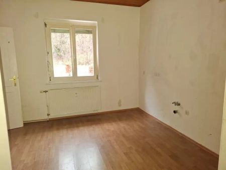 NEU - Unmöblierte 3-Zimmer-Altbauwohnung im Halbstock in Thörl nahe Kapfenberg zu mieten ! - Photo 3