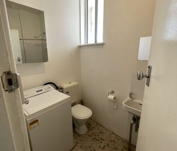 Home For Rent - Photo 4