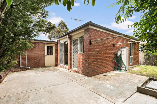 Unit 3/8 Norwarran Way, Langwarrin. - Photo 1