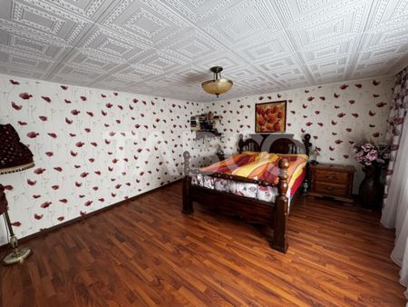 Casa individuala cu 3 camere garaj si filigorie in Cristian - Fotografie 3